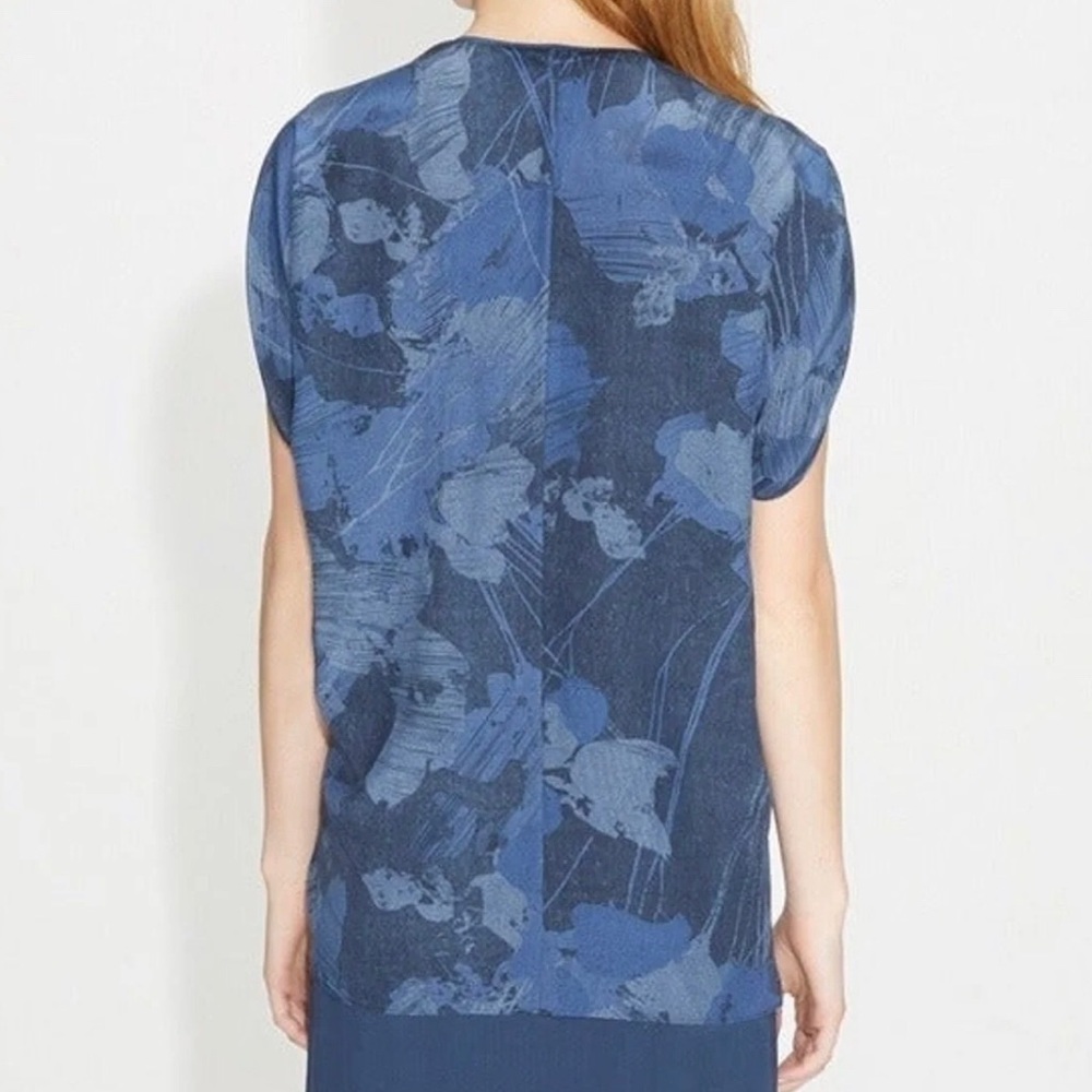 Halston Heritage 100% Silk floral print top - Picture 9 of 9